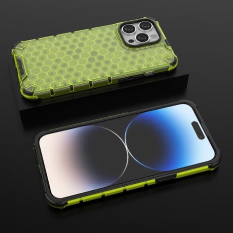 Противоударный чехол Honeycomb with Neck Lanyard для iPhone 15 Pro Max - зеленый