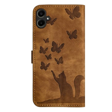 Чехол-книжка с тиснением Butterfly Cat мягкая фактура с магнитным хлястиком на Samsung Galaxy A07 4G / A06 4G - коричневый