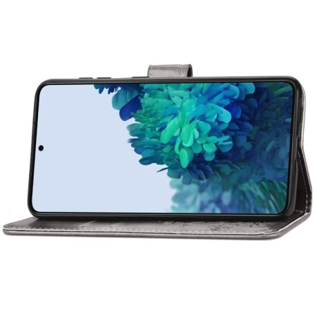 Чехол-книжка Four-leaf Clasp Embossed Buckle на Samsung Galaxy S22 Plus 5G - серый