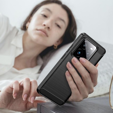Протиударний чохол Brushed Texture Carbon Fiber на Realme GT 7 Pro 5G - чорний