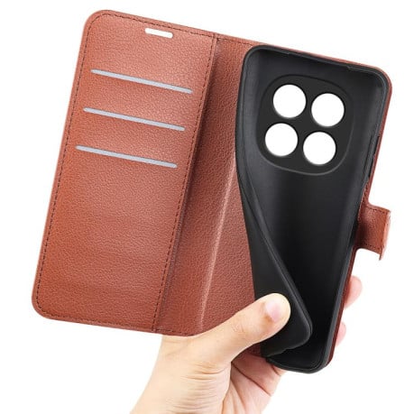 Чехол-книжка с фактурой Litchi и магнитным хлястиком на Xiaomi Redmi Note 15 4G / 5G /Poco M8164mm — коричневый