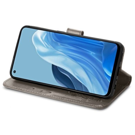 Чохол-книжка Four-leaf Clasp Embossed на OPPO Reno7 4G - сірий