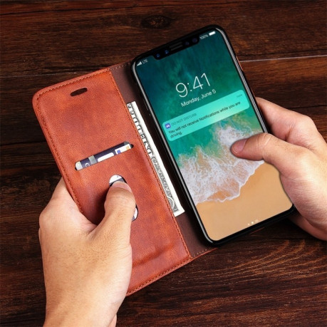 Кожаный чехол- книжка на  iPhone X/Xs Retro Crazy Horse Texture Casual Style со слотом для кредитных карт коричневый