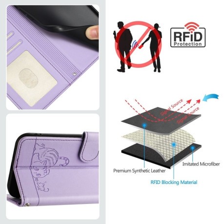 Чехол-книжка Cat Embossing Pattern на Realme GT 7 Pro 5G - фиолетовый