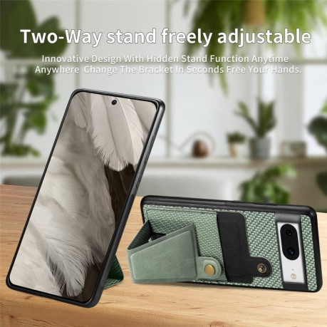 Противоударный чехол Carbon Fiber Wallet Flip Card K-shaped Holder для Google Pixel 8 - зеленый