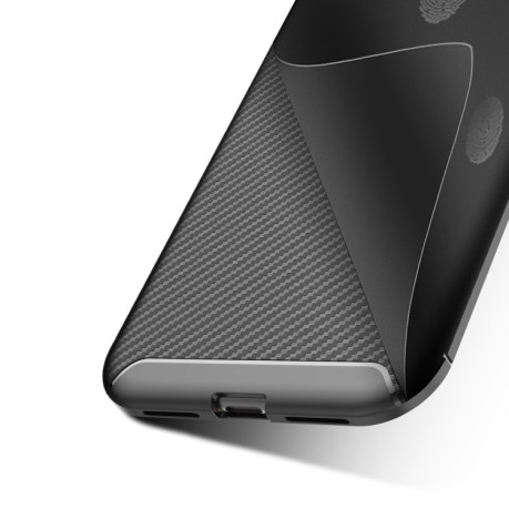 Противоударный чехол Carbon Fiber Texture на iPhone 12 Pro Max-черный