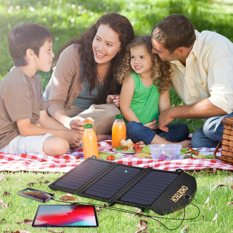 Зарядное устройство от солнечной энергии Choetech Foldable Solar Charger 19W - черное