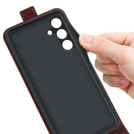 Флип-чехол R64 Texture Single на Samsung Galaxy M55 5G - коричневый