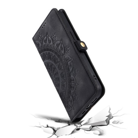 Чохол-книжка Totem Embossed Magnetic Leather для iPhone 16 - чорний