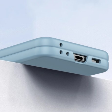 Противоударный чехол Integrated PC Skin Feel Shockproof для Motorola Razr 50 - голубой