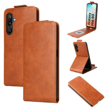 Фліп-чохол Magnetic Vertical Flip Leather на Samsung Galaxy F16 / M16 — коричневий