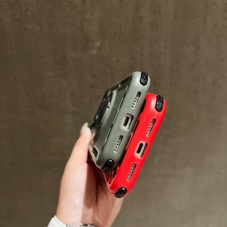 Противоударный чехол Three-core с подстаавкой 360 Rotation Magnetic на iPhone 17 Pro - черный