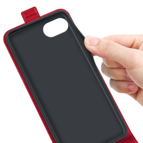 Чохол R64 Single Vertical Flip Leather для iPhone 16e - червоний
