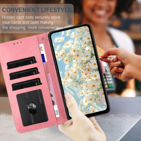 Чехол-книжка Daisy Embossed Leather для на Samsung Galaxy F16 5G / M16 5G - розовый
