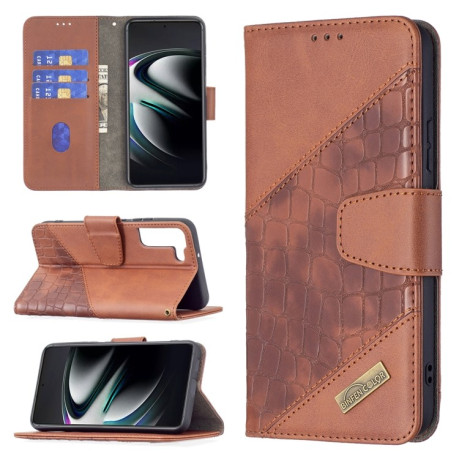 Чехол-книжка Matching Color Crocodile Texture на Samsung Galaxy S22 Plus 5G - коричневый