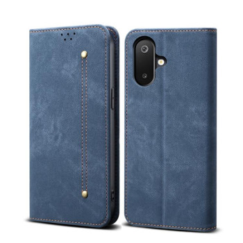 Чехол-книжка с джинсовой тканью casual на Samsung Galaxy M06 5G - синий