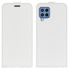 Флип-чехол R64 Texture Single на Samsung Galaxy M22 - белый