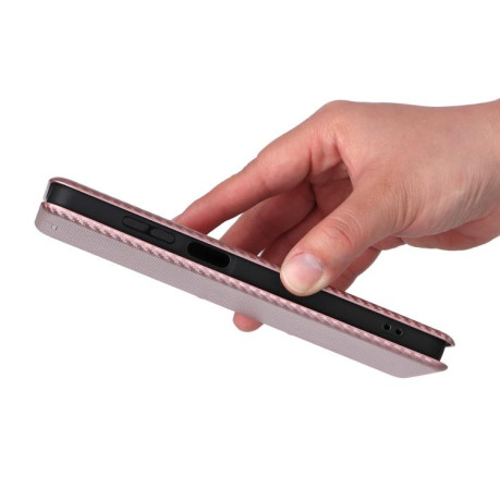 Чехол-книжка Carbon Fiber Texture на Samsung Galaxy M06 5G - розовый