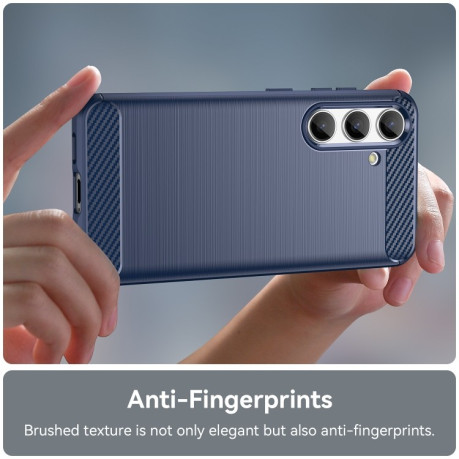 Противоударный чехол Brushed Texture Carbon Fiber на Samsung Galaxy S24 5G - синий