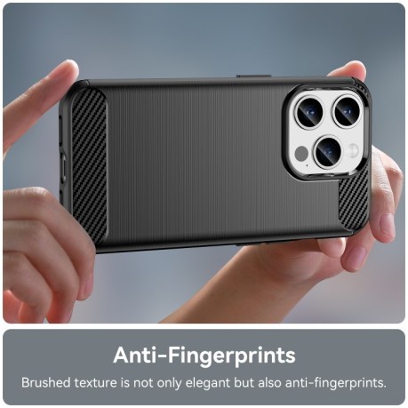 Противоударный чехол Brushed Texture Carbon Fiber на iPhone 15 Pro - черный