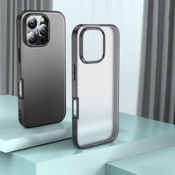 Противоударный чехол Armor Clear TPU Hard PC на  iPhone 16 Pro Max - черный