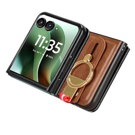 Противоударный чехол Wristband Leather Back для Motorola Razr 60 Ultra - коричневый