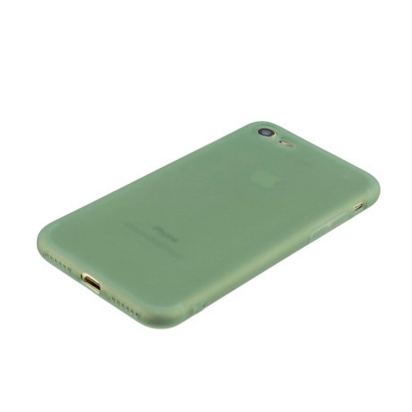 Чехол Liquid Emulsion Translucent на iPhone SE 3/2 2022/2020/8/7 - зеленый