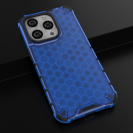 Противоударный чехол Honeycomb with Neck Lanyard для iPhone 15 Pro - синий