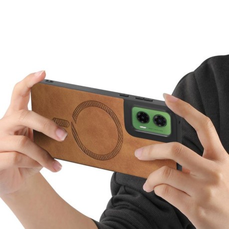 Чохол Retro MagSafe Magnetic PU на Motorola Moto G35 - коричневий