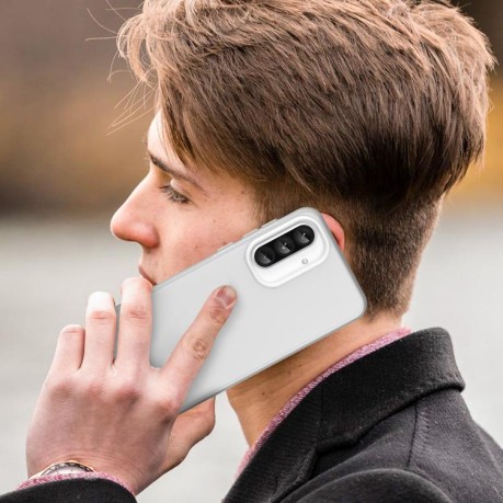 Противоударный чехол Frosted Translucent TPU Hybrid PC для Samsung Galaxy A56 5G - белый