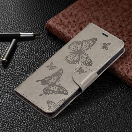 Чехол-книжка Butterflies Pattern  для Xiaomi Mi 11i/Xiaomi Poco F3/Redmi K40/K40 Pro - серый