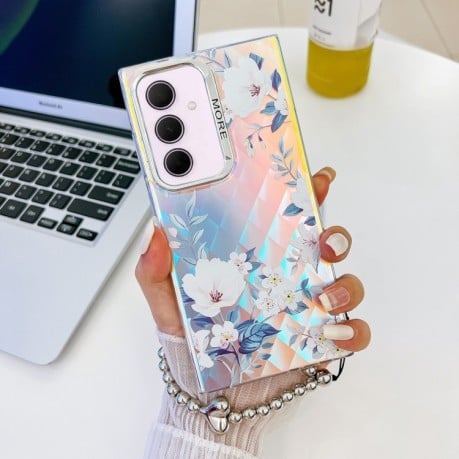 Чехол Electroplating Laser Flower Phone Case with Wrist Strap на Samsung Galaxy A35 5G - White Flower