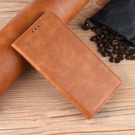 Чехол-книжка Magnetic Buckle Retro Crazy Horse Texture на Infinix Zero 30 4G - коричневый