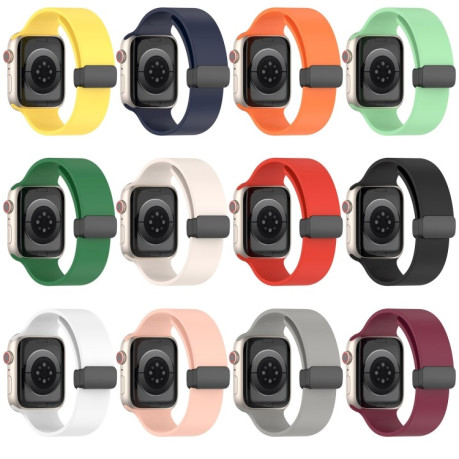 Силиконовый ремешок Magnetic Black Buckle Smooth для Apple Watch 10 46mm/Ultra 49mm / Series 8/7 45mm / 44mm / 42mm /42mm - красный