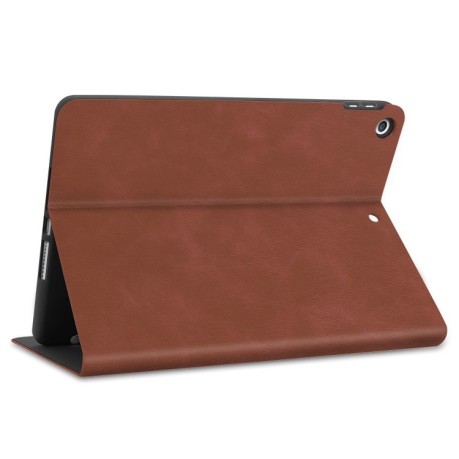 Кожаный чехол Cowhide Texture на iPad 9/8/7 10.2 (2019/2020/2021) с держателем для стилуса - коричневый