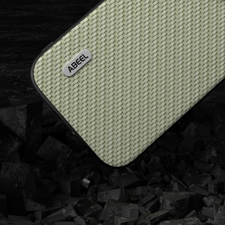 Ударозащитный чехол ABEEL Carbon Fiber на iPhone 15 Plus - зеленый