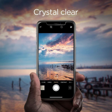 Каленое защитное стекло SPIGEN GLAS.TR ”EZ FIT” для iPhone 11 Pro/ XS /X