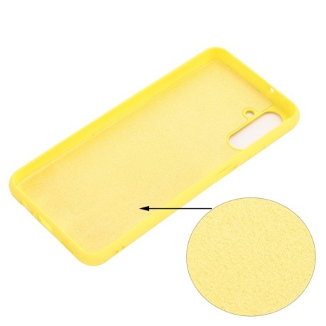 Чехол Solid Color Liquid Silicone на Samsung Galaxy A04s/A13 5G - желтый
