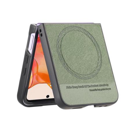 Чехол Twill Fabric Leather Skin Magnetic для Motorola Razr 60 Ultra - зелений