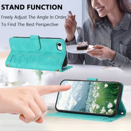 Чохол-книжка Tulips Embossed Leather для iPhone 16e - зелений