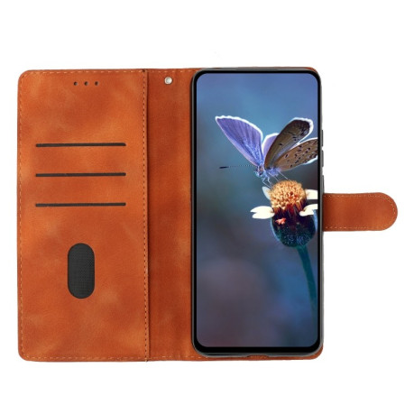 Чехол-книжка Flower Butterfly Embossing для Samsung Galaxy A05 - коричневый