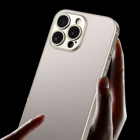 Ультратонкий чохол GKK AG Craft Skin Feel Full Coverage на iPhone 16 Pro - фіолетовий